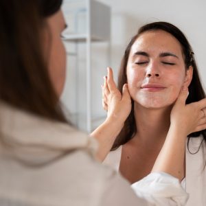 TRATAMIENTO FACIAL ANTIACNÉ